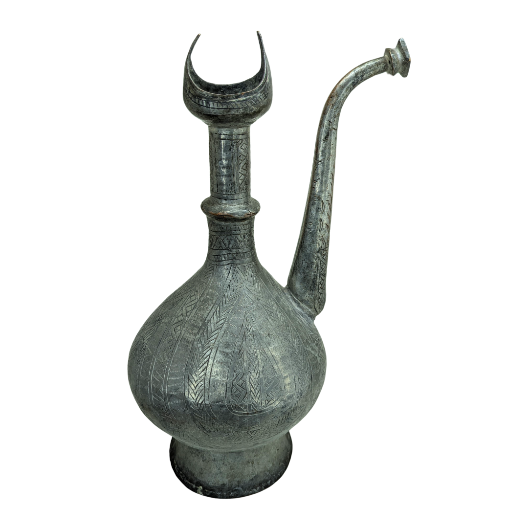 Vintage Hand-Engraved Metal Water Vessel (Gadwaa) – Traditional Middle Eastern & South Asian Decor Piece