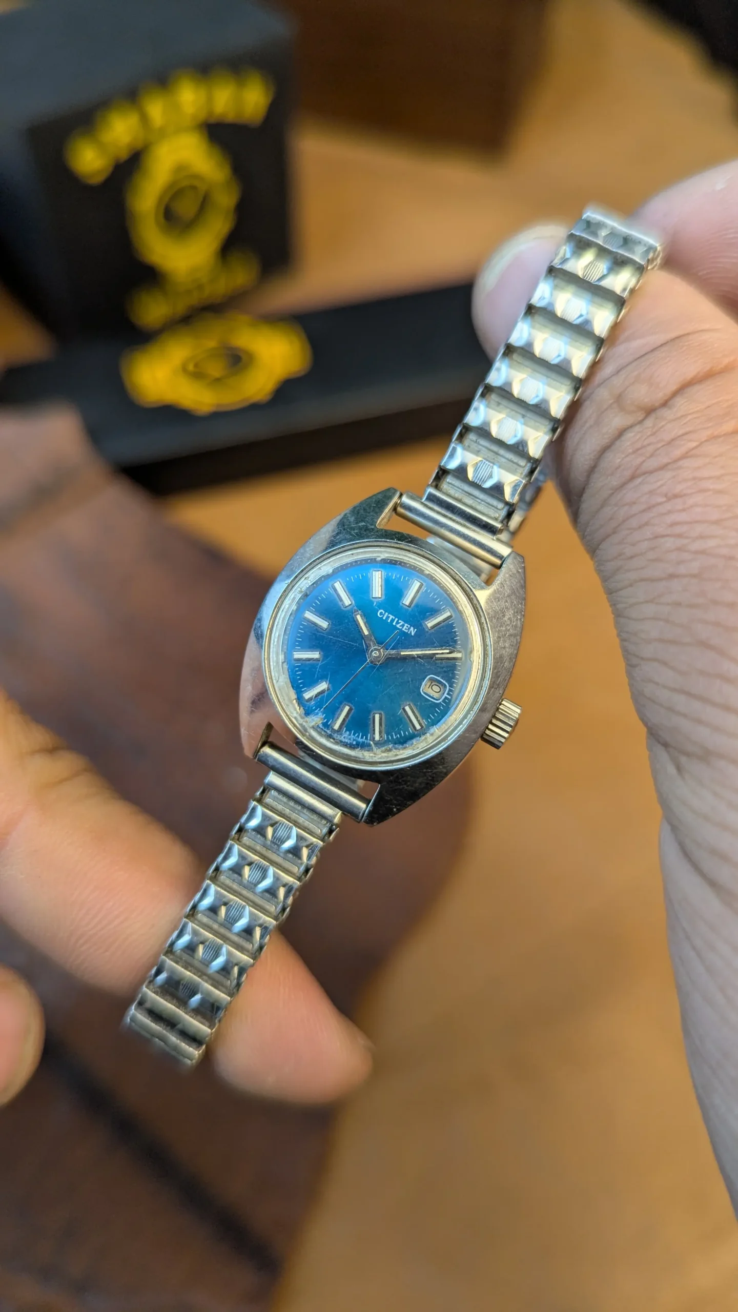 Vintage Citizen 5300 Manual Wind Blue Dial Ladies Watch