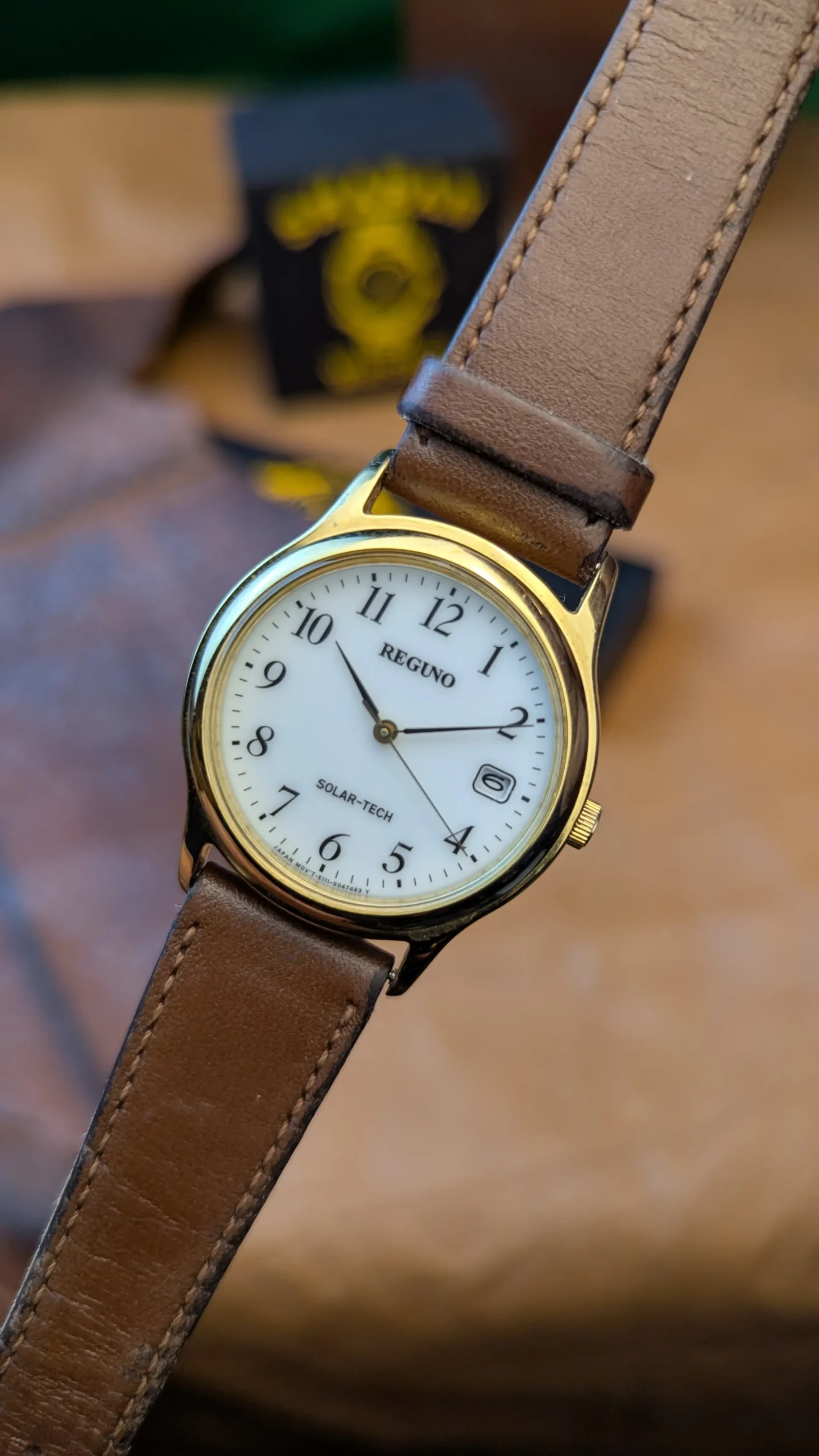 Reguno Solar-Tech Classic Watch – Gold Case Brown Leather Strap Date