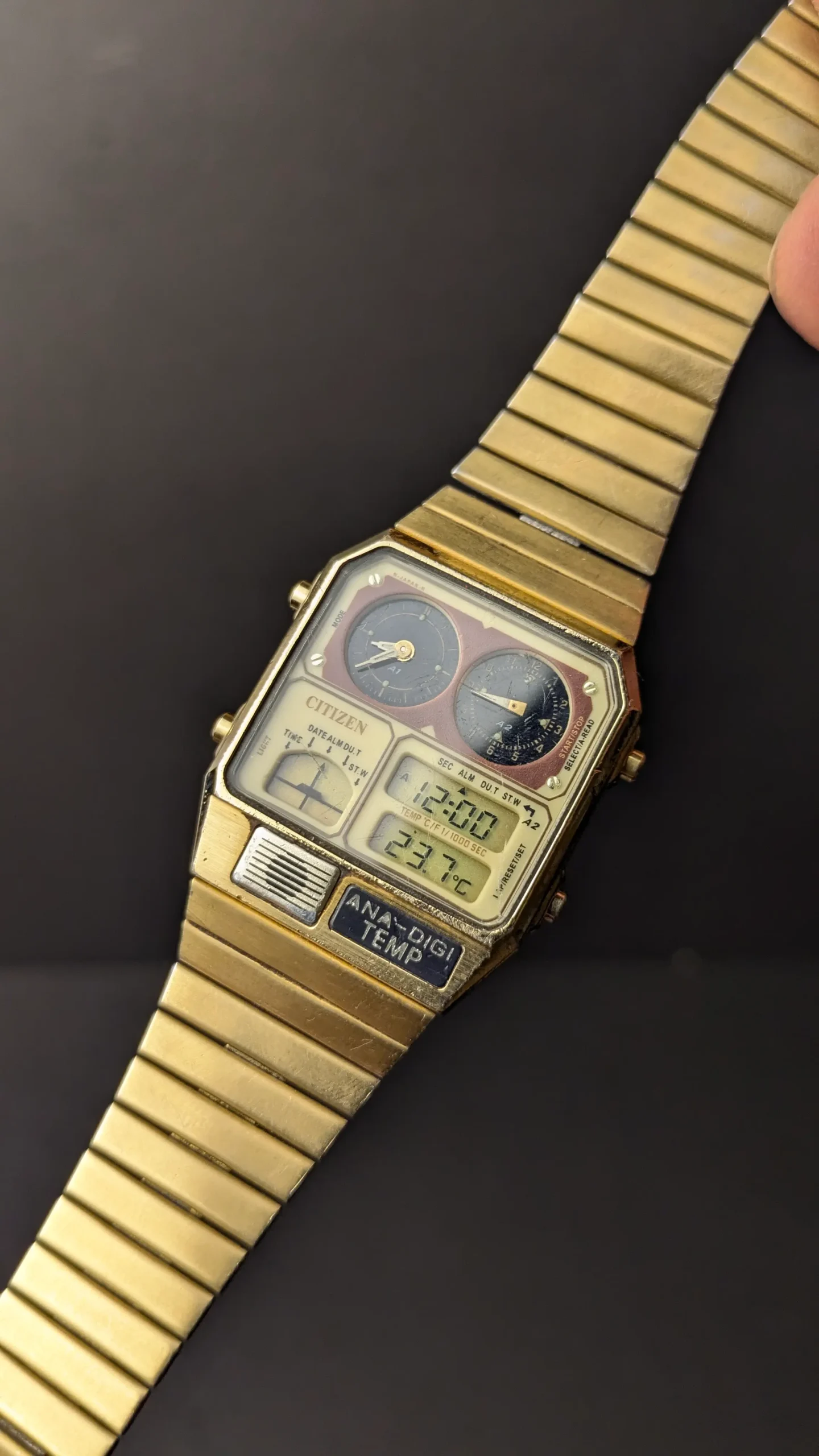 Vintage Citizen Ana-Digi Temp Watch – Retro Gold Tone Digital Analog Wrist Watch