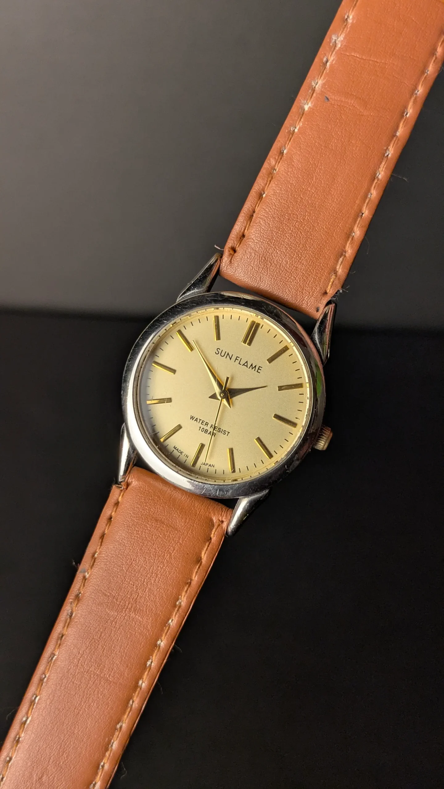 Original Sun Flame Japan Quartz Watch – 33mm Vintage Dress Watch
