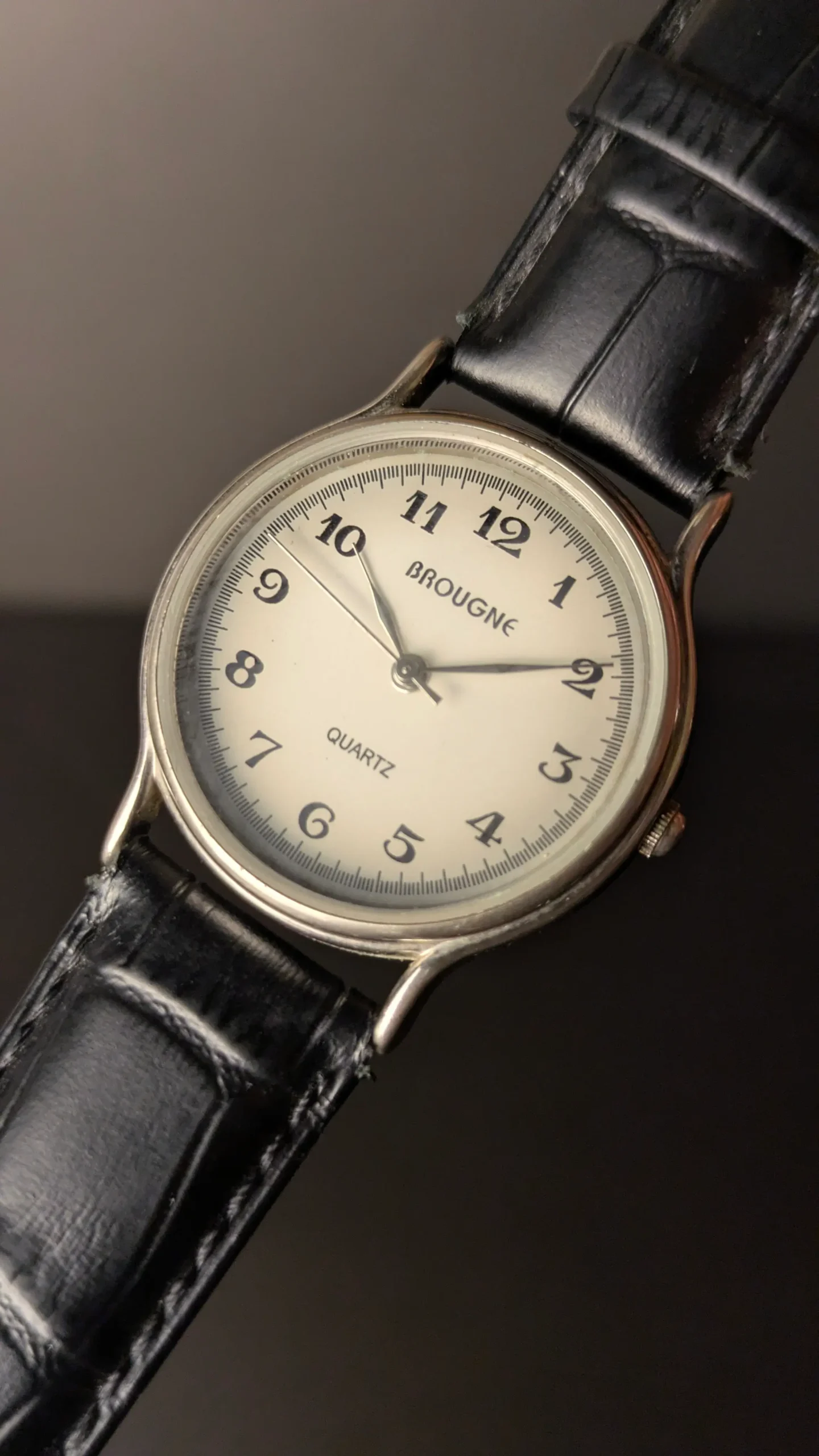 BROUGNE Classic Quartz Watch – Vintage Style Leather Strap Wristwatch
