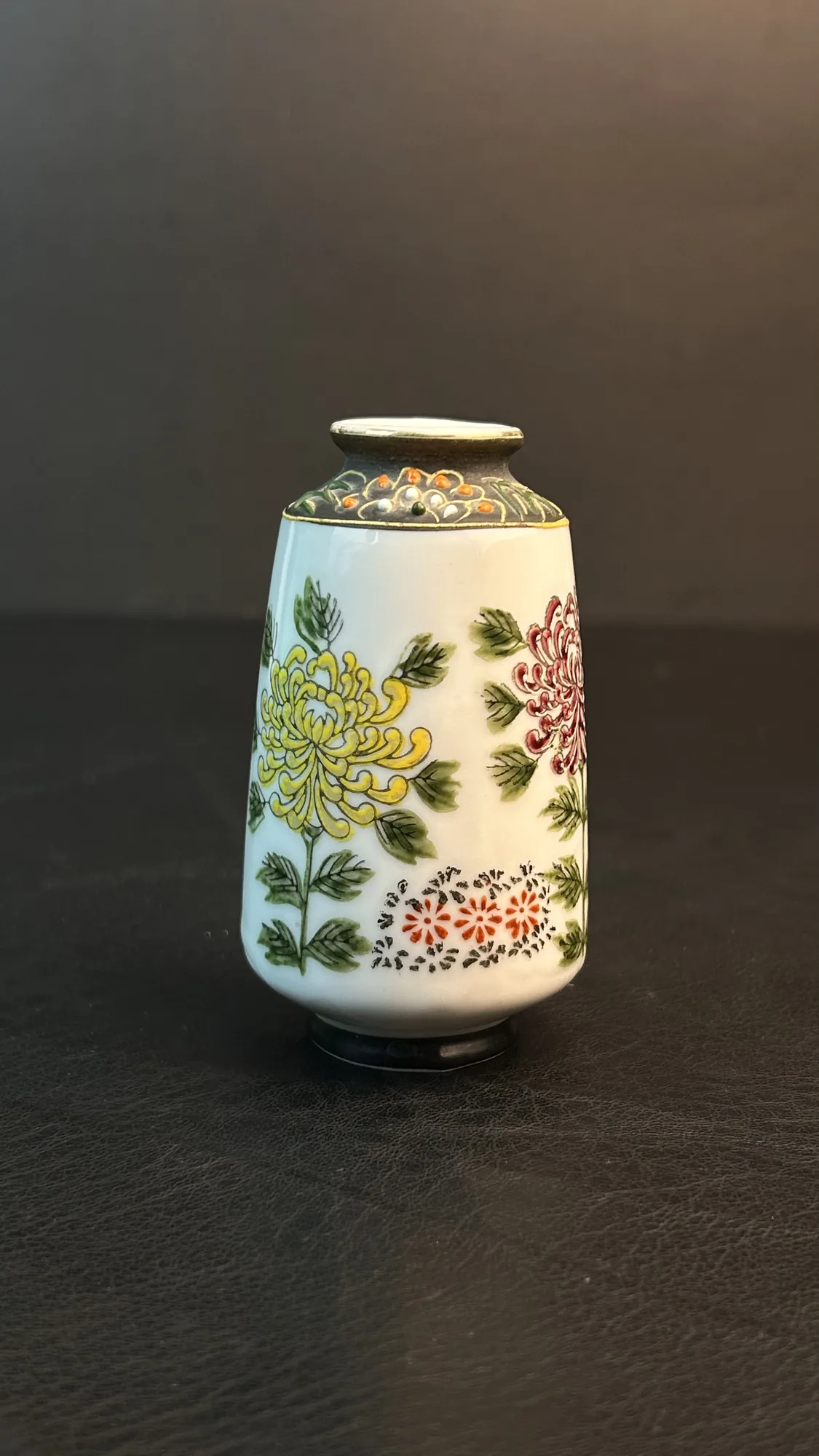 Vintage Floral 80 years old Porcelain Vase with Hand-Painted Chrysanthemum Motifs