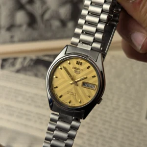 Vintage Seiko 5 Automatic Watch