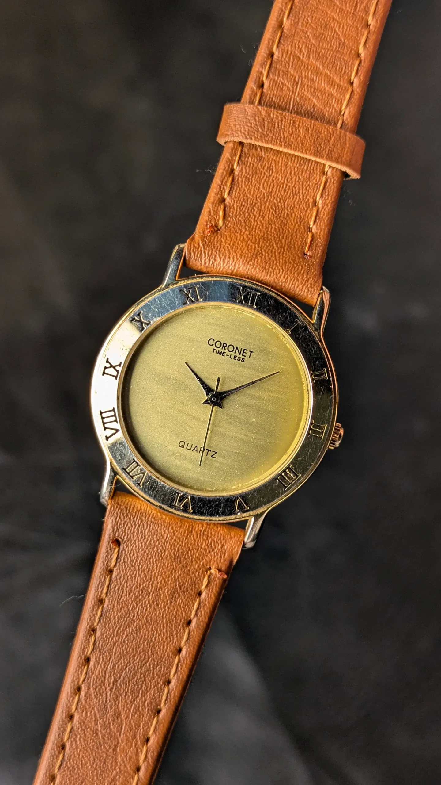Vintage Coronet quartz watch