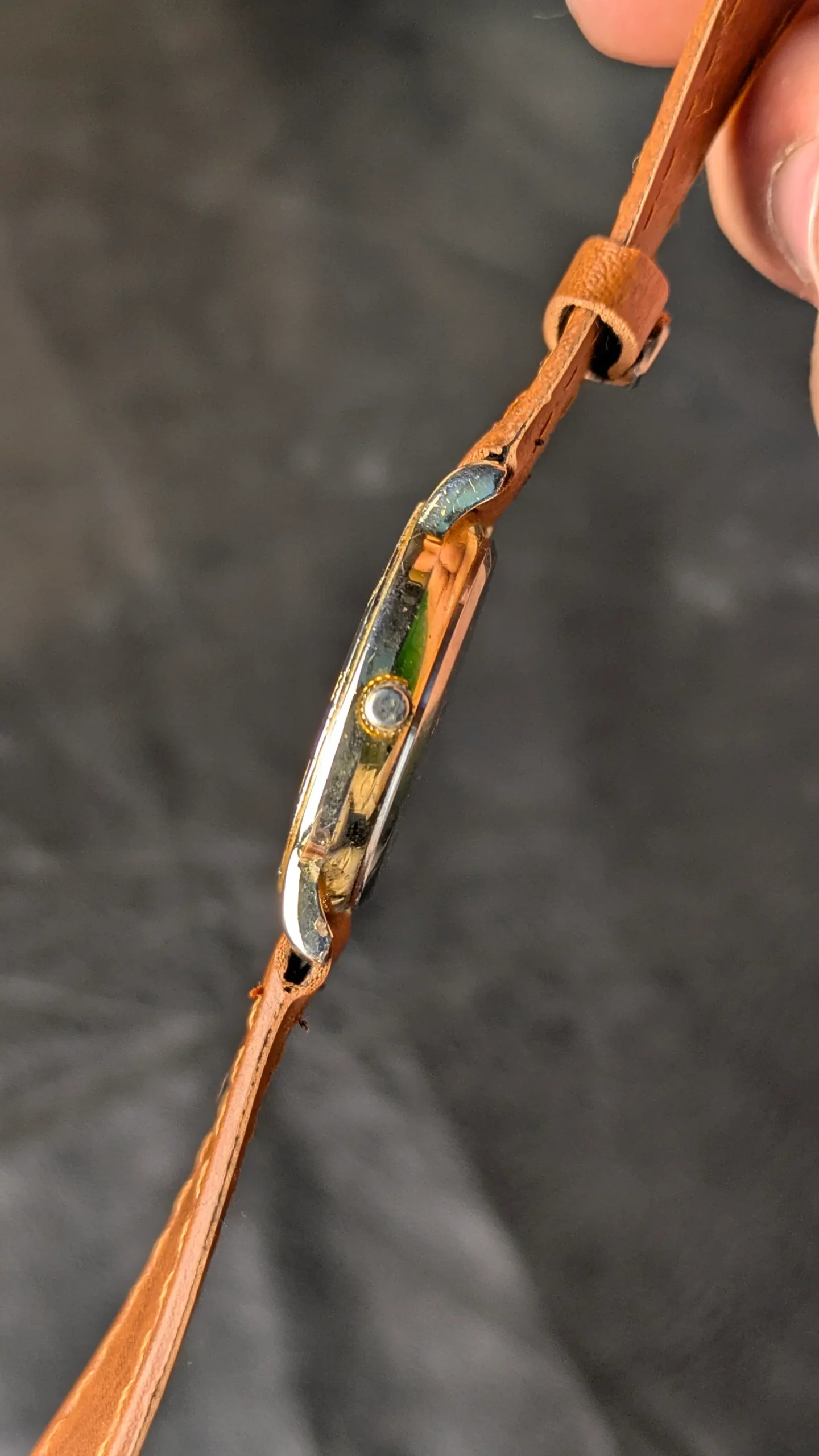 Vintage Coronet dress watch side picture