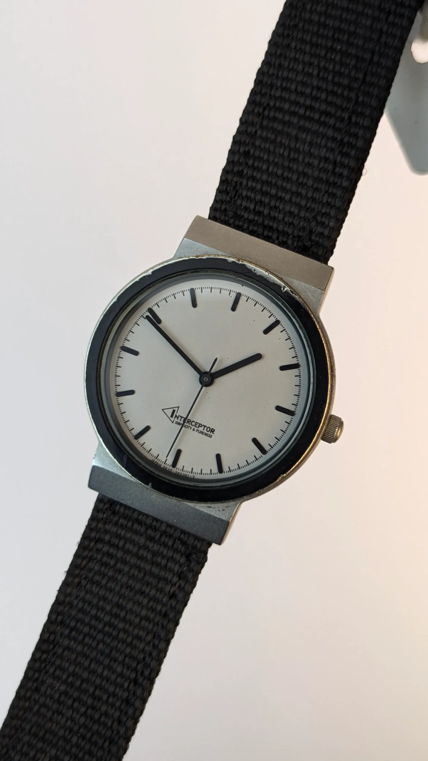 Interceptor Minimalist Quartz