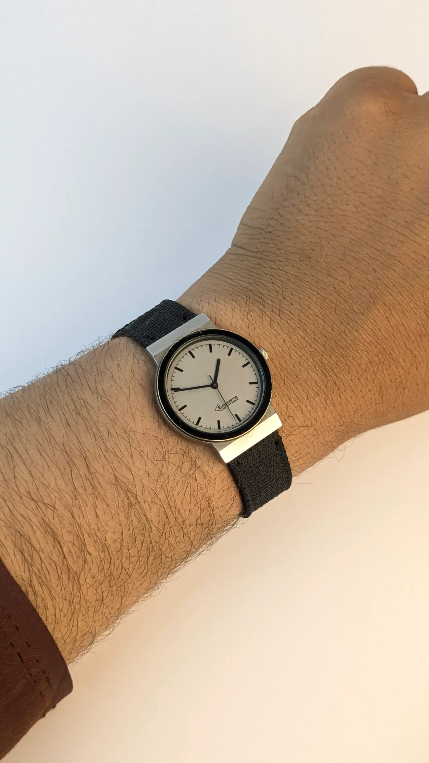 Interceptor minimalist quartz wristwatch front view
