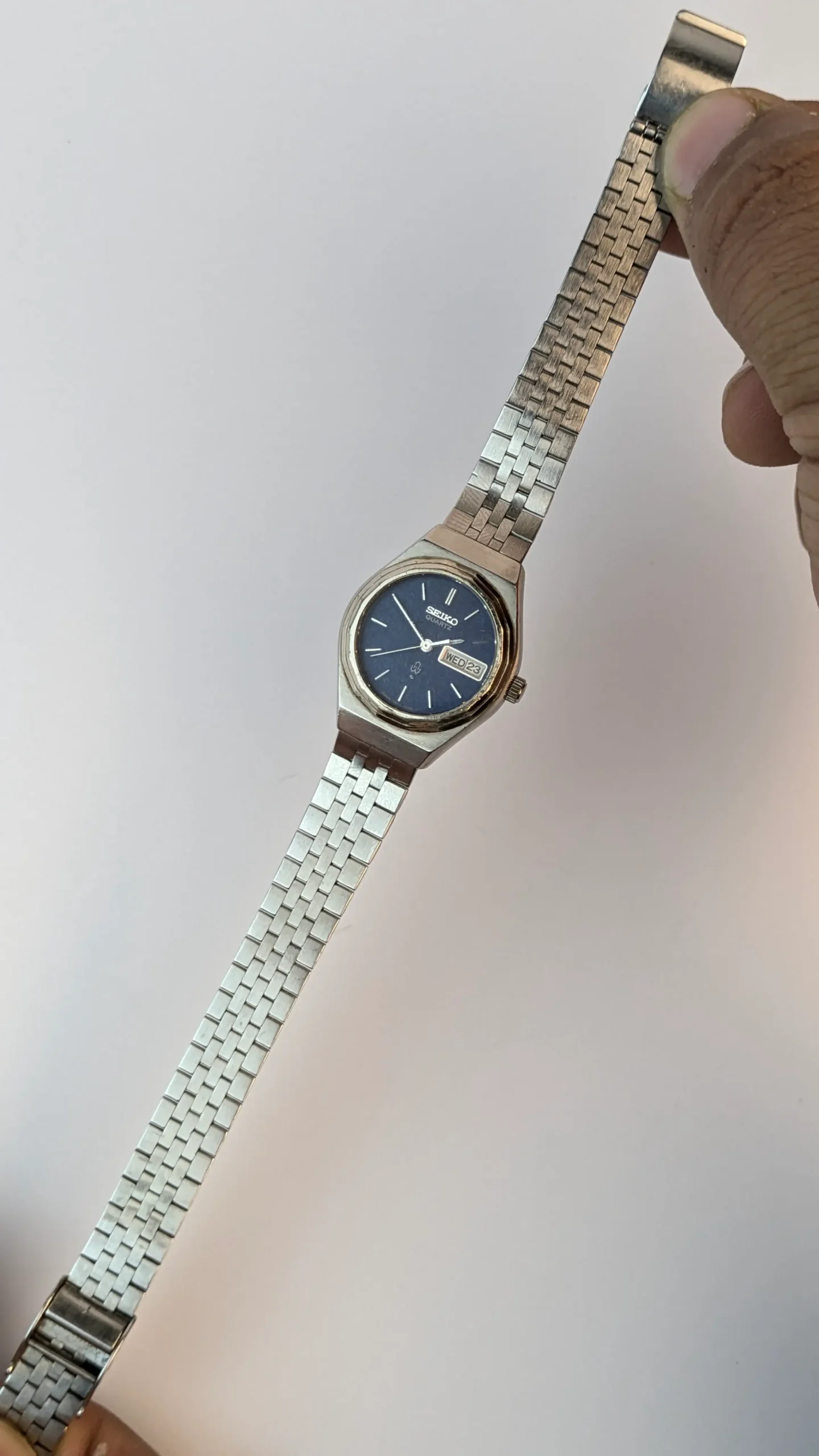 Vintage Japanese Seiko ladies watch close-up