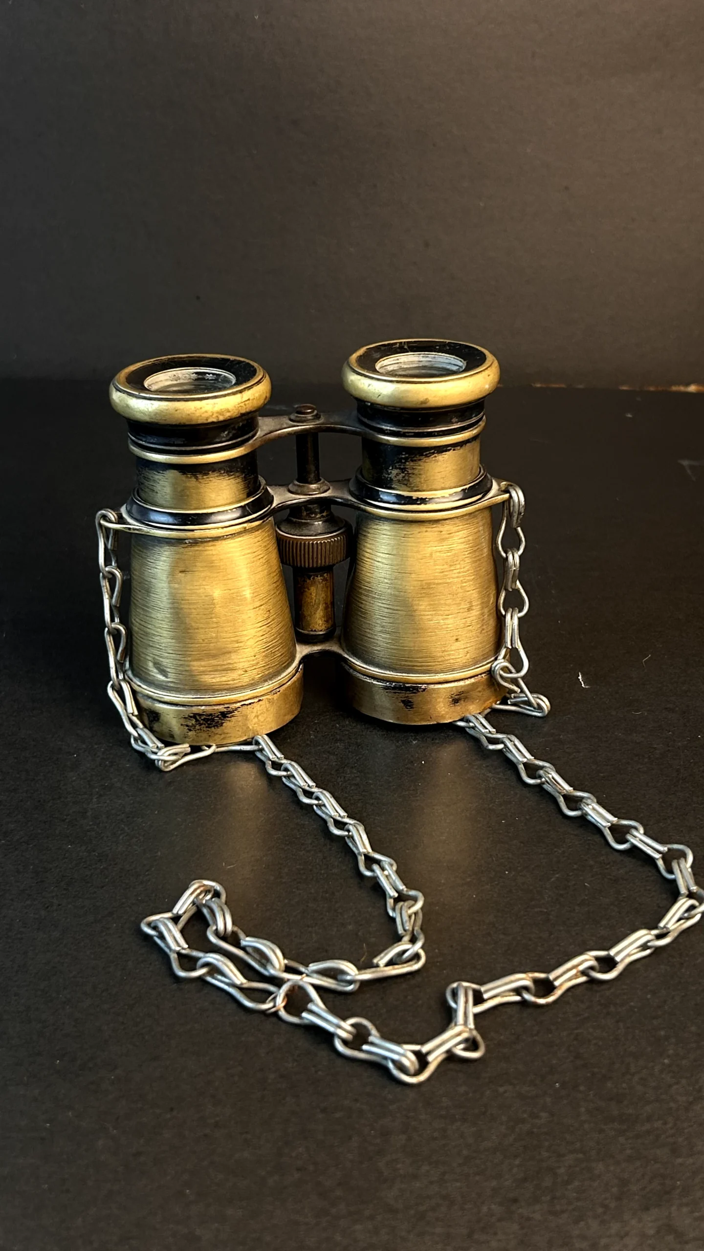 Vintage Brass Opera Binoculars with Chain – Antique Decorative Collectible - Image 3