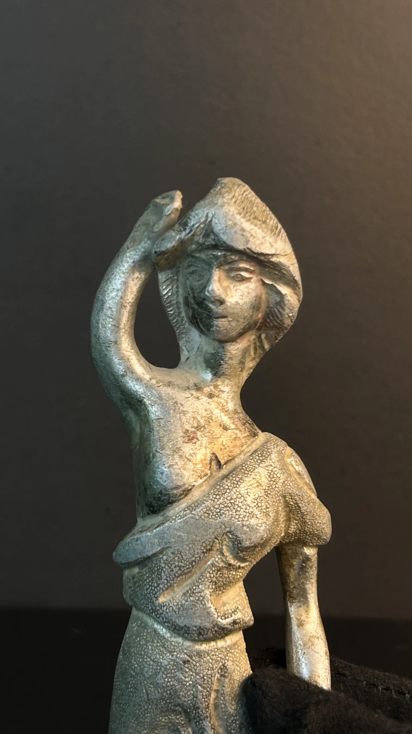 Vintage Metal Female Dancer Figurine | Handcrafted Decorative Sculpture - Image 3