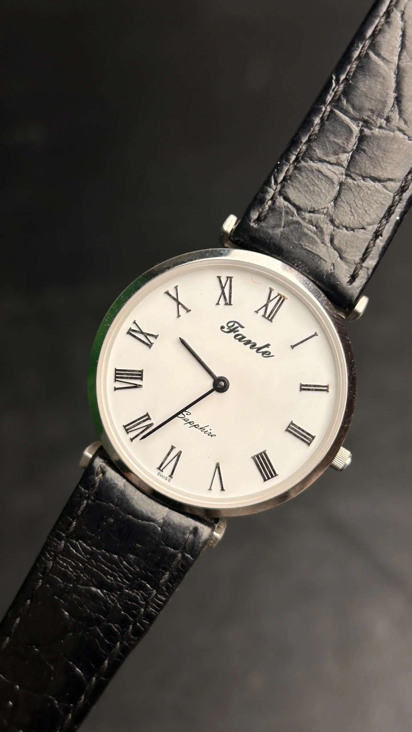 Vintage Fianta Executive Swiss Quartz Watch – White Dial Black Leather Strap - Image 5