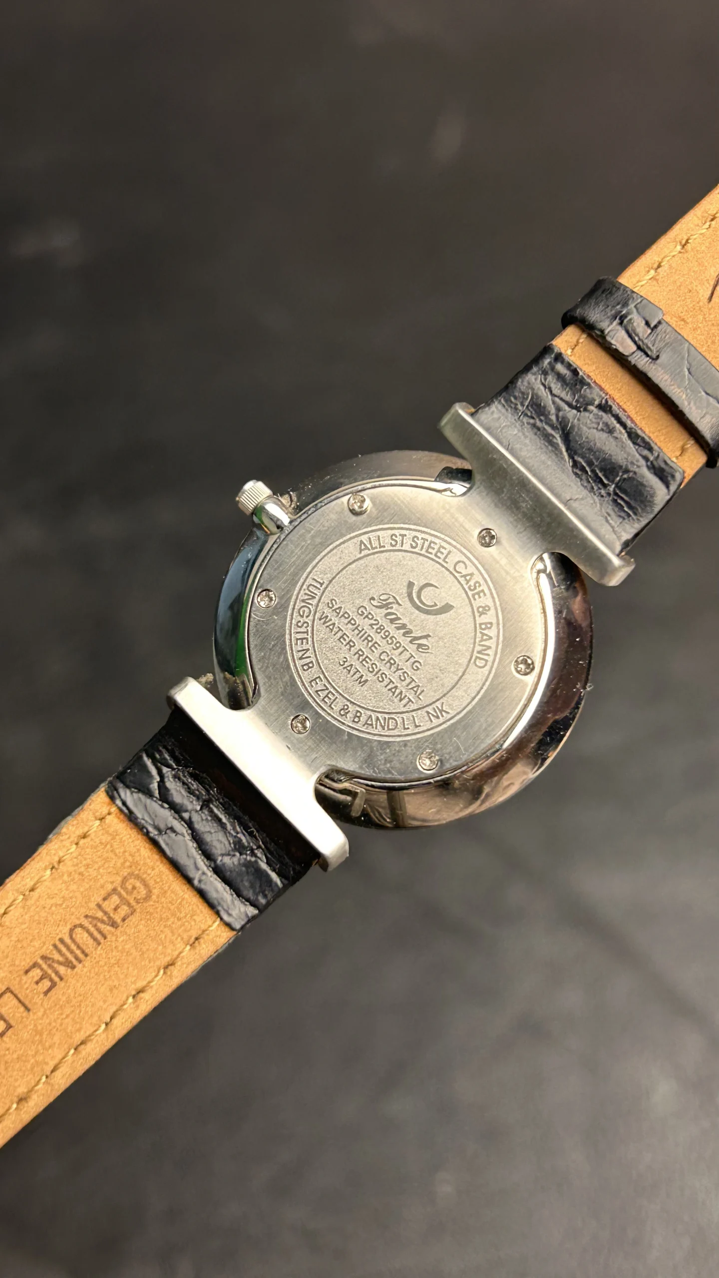 Vintage Fianta Executive Swiss Quartz Watch – White Dial Black Leather Strap - Image 8